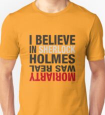 Typography I believe in Sherlock Holmes Unisex T-Shirt