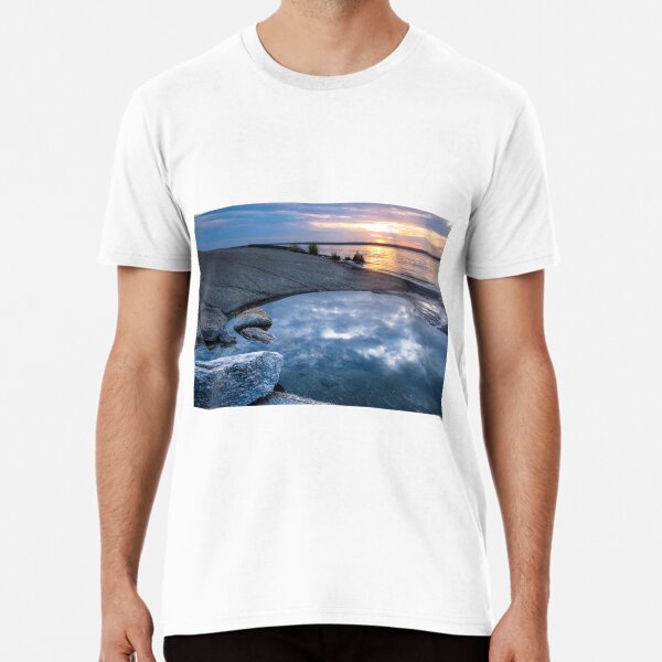 Tranquility See Through Waters Of Georgian Bay At The Sunrise T Shirt By Vadimk Redbubble