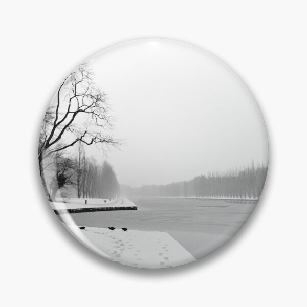 Item preview, It's getting chilly out there designed and sold by Benjamin Fauvel.