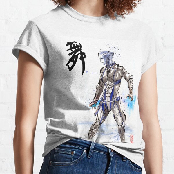 Effet de masse style Liara Sumie avec calligraphie japonaise T-shirt classique