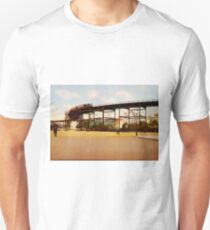 Camiseta unisex Elevated Train at 110th Street NYC Photo-Print