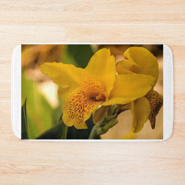 Item preview, cli daffodil designed and sold by pcfyi.