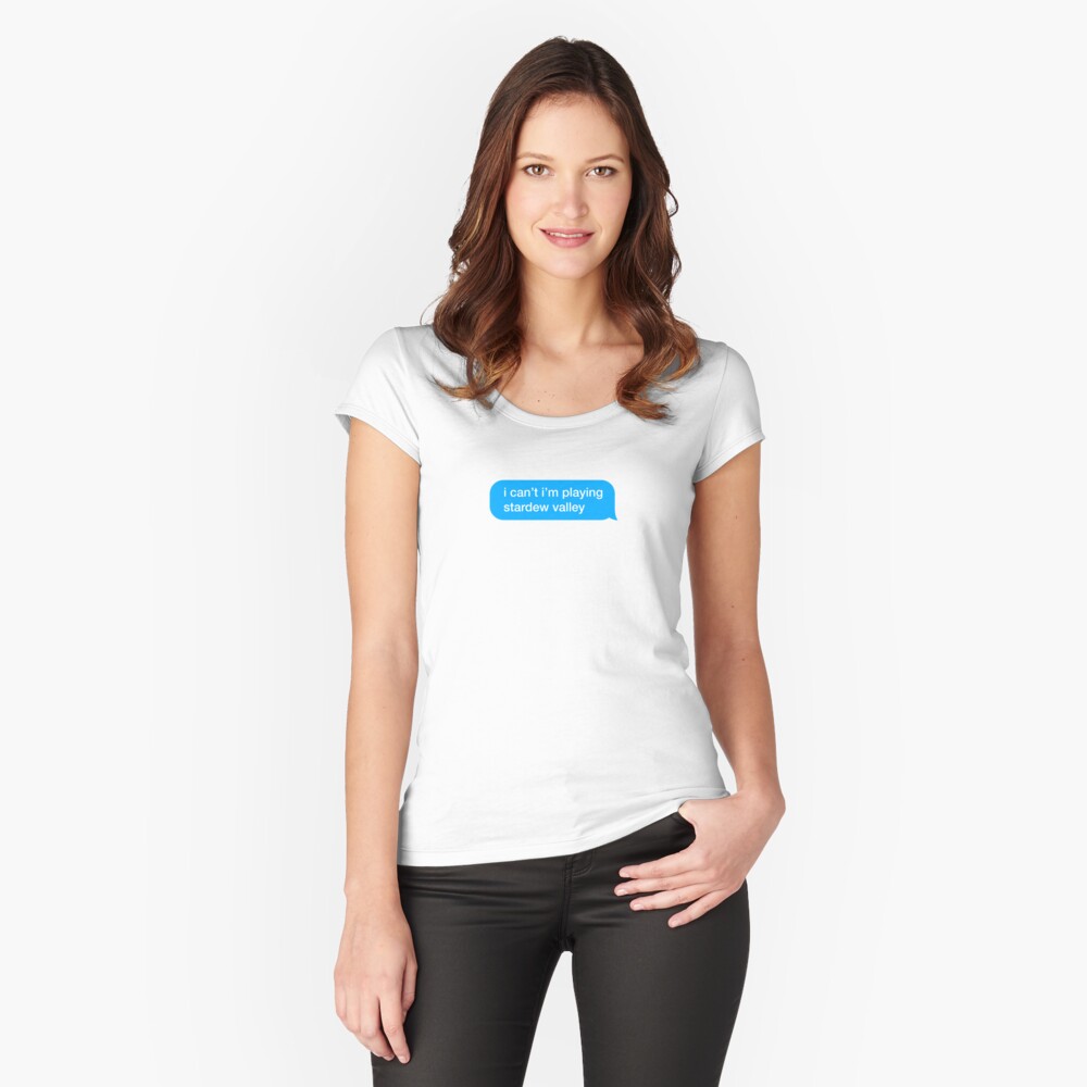 Aperçu de l'œuvre T-shirt échancré créée et vendue par textingtees.