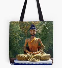 இڿڰۣ 韩国人物图片素材_韩国 STATUE OF MONK MEDITATION THAILAND இڿڰۣ Tote Bag
