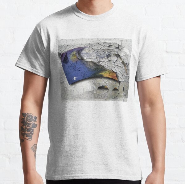Cracked shapes Classic T-Shirt