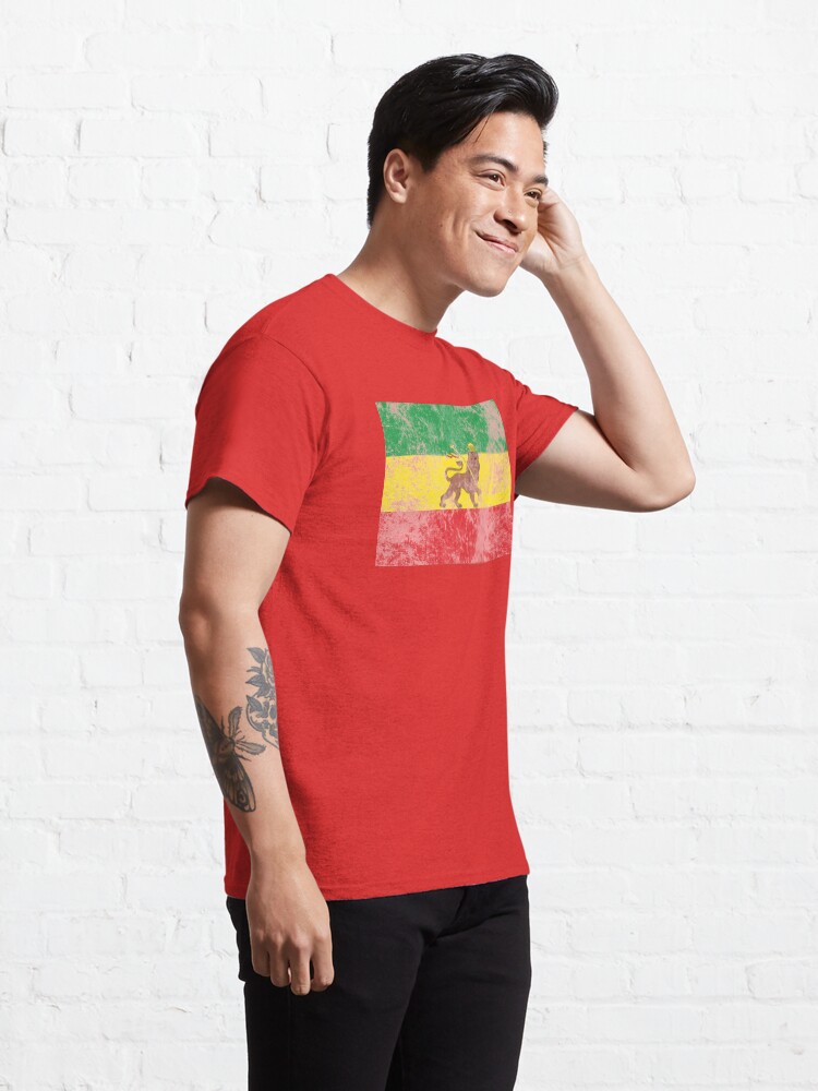 Alternate view of Old Flag of Ethiopia Lion of Judah Rastafarian Reggae Vintage Distressed Print Classic T-Shirt
