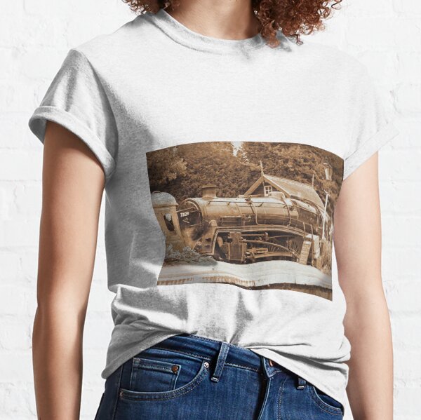 Steam past and present Classic T-Shirt
