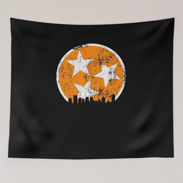 Aperçu de l'œuvre Tennessee State Flag Orange White Distressed Nashville Skyline Design Vintage Tennessee Gifts créée et vendue par TNDesignStudio.