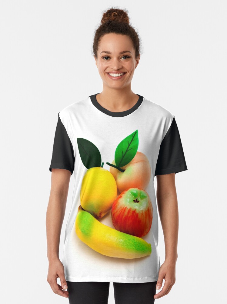 T hotsell shirt frutta