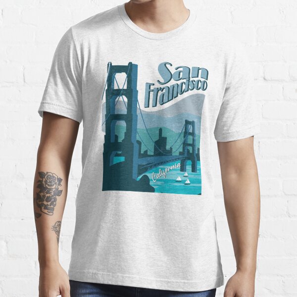  Golden Gate Bridge Essential T-Shirt