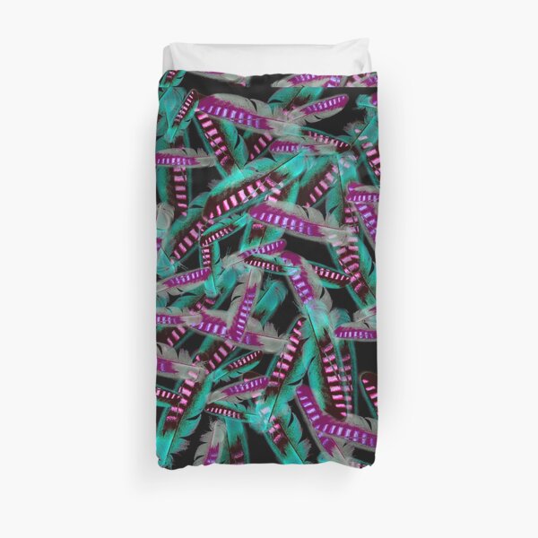Feathers on black pattern Duvet Cover