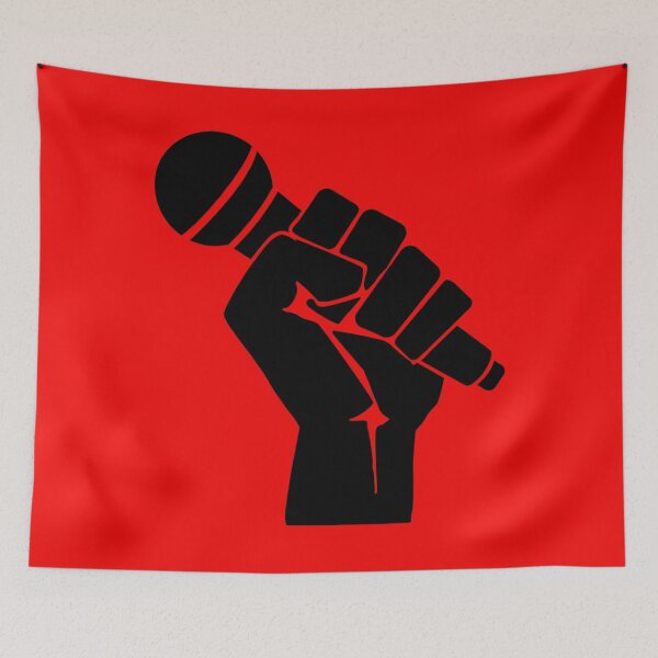 Aperçu de l'œuvre Raised Fist Mic Microphone Musique Rap Lutte créée et vendue par obviouslogic.