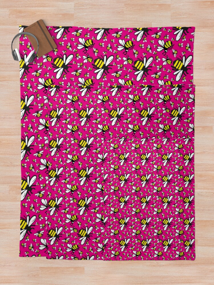 Alternate view of Buzzy Bee and friends Throw Blanket