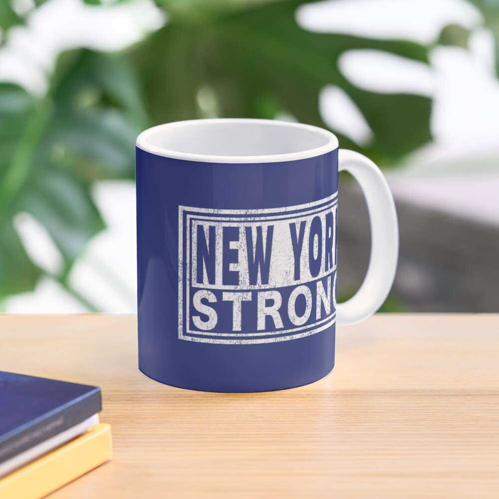 New York Strong | Midtown Manhattan WTC. Mug