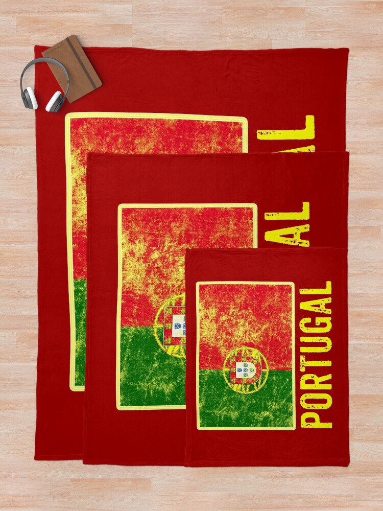 Alternate view of Portugal Flag Love Portuguese Pride Patriot Vintage Distressed Flag Design Throw Blanket