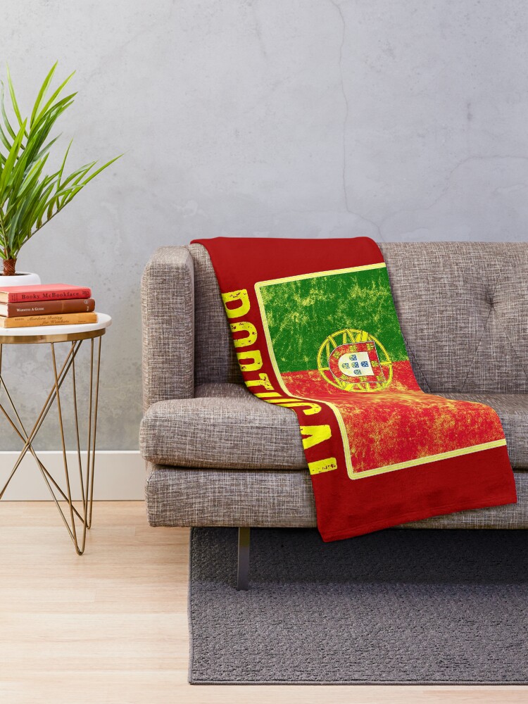 Alternate view of Portugal Flag Love Portuguese Pride Patriot Vintage Distressed Flag Design Throw Blanket