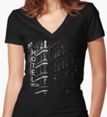 Hotel Chelsea #1 Shirt mit V-Ausschnitt