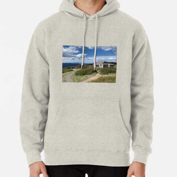 Craigs Hut, Mount Stirling, Victorian High Country, Victoria, Australia Pullover Hoodie