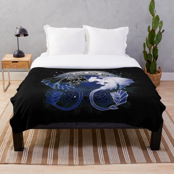 Two Dragons Throw Blanket