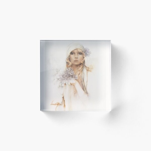 Sara Acrylic Block