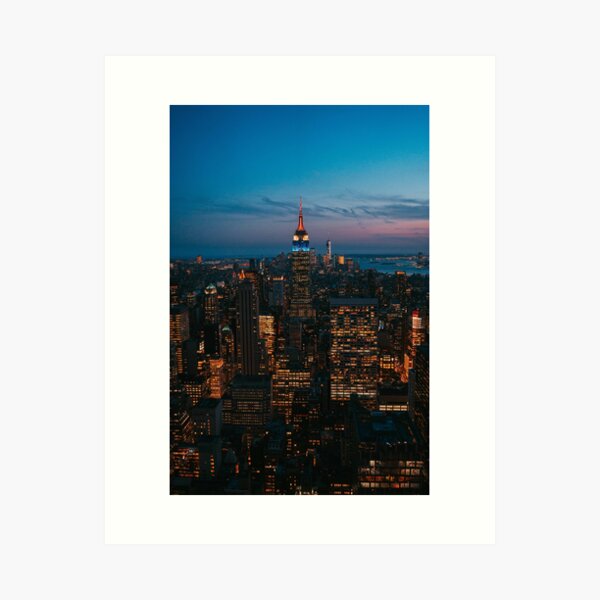 Artikel-Vorschau von NYC bei Nacht, designt und verkauft von rlafranco.