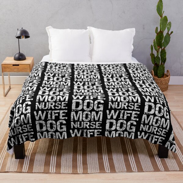 Aperçu de l'œuvre Wife Dog Mom Nurse Mother's Day Nursing Gift Cute Nursing Gift créée et vendue par TNDesignStudio.