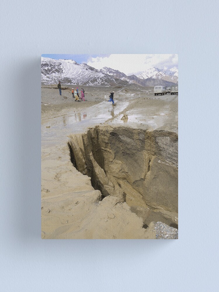 Alternate view of On a nice day along the Murghab Canvas Print