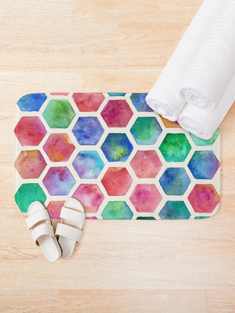 Disover Hand Painted Watercolor Honeycomb Pattern | Bath Mat