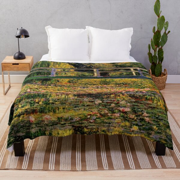 Monet's 'Japanese Footbridge' | 'Le Bassin aux Nymphéas Harmonie Rose' Throw Blanket