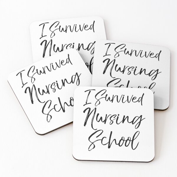Aperçu de l'œuvre I Survived Nursing School créée et vendue par TNDesignStudio.