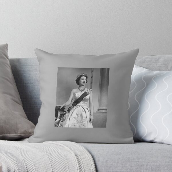 Item preview, Queen Elizabeth II designed and sold by KNBS.
