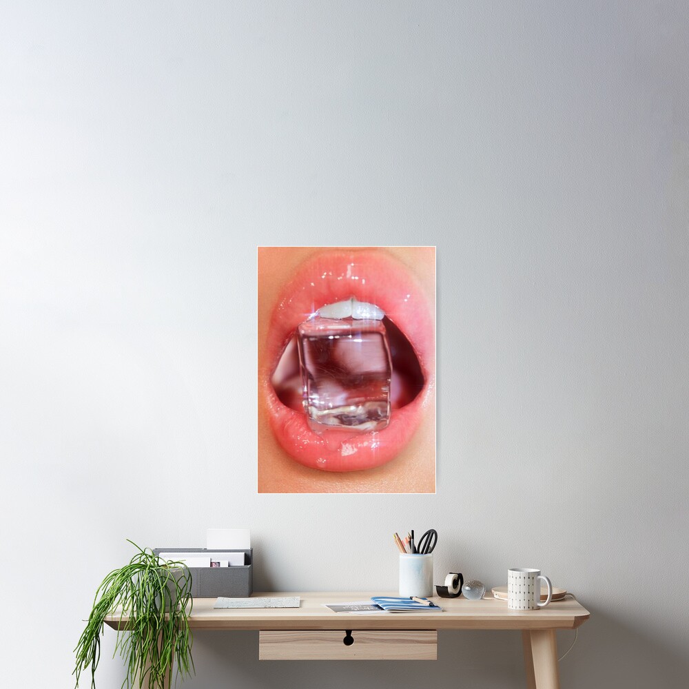 GLOSSY LIPS Poster