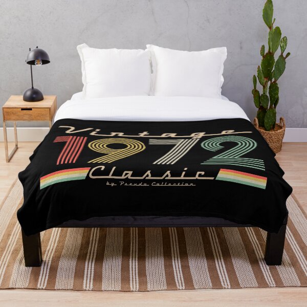 Artikelvorschau, Vintage Classic 1972 entworfen und verkauft von PCollection.