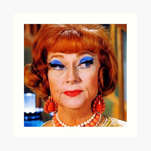 red endora wig