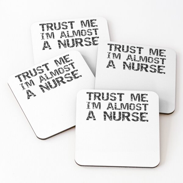 Aperçu de l'œuvre Trust Me I'm Almost a Nurse Nursing School Gift créée et vendue par TNDesignStudio.
