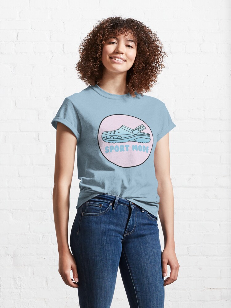 Camiseta «Crocs Sport Mode» de vshen | Redbubble