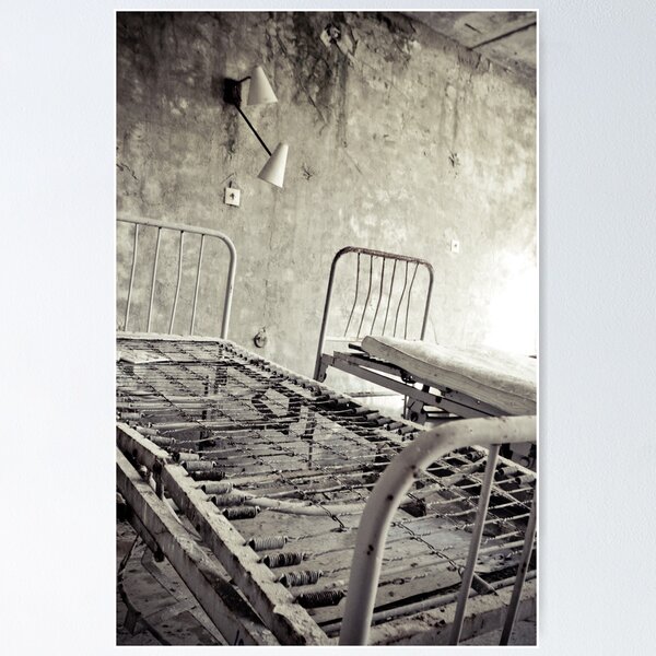Artikel-Vorschau von Frames ~ Pripyat , designt und verkauft von Josephine Pugh.