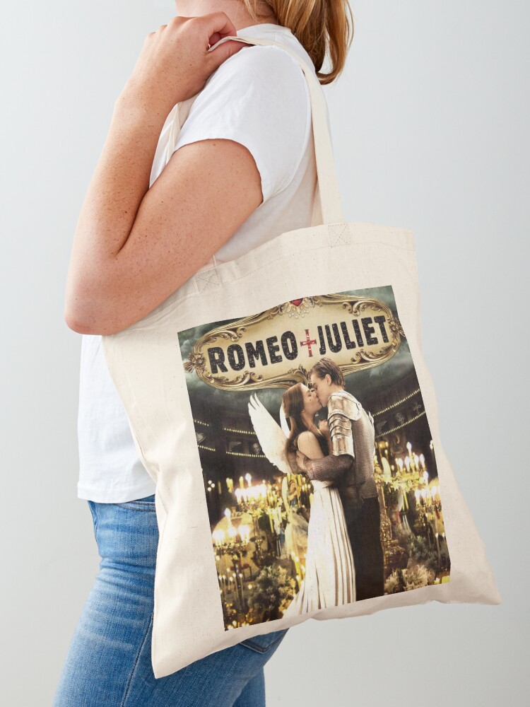 ssrco,tote,cotton,canvas creme,lifestyle,tall portrait,750x1000 bg,f8f8f8.1u1