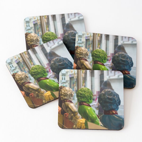 Item preview, Ella vuelve cabezas designed and sold by VadimK.