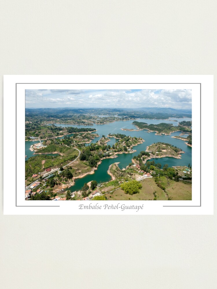 Lámina fotográfica «Guatape Colombia Vista desde el monolito Piedra del Peñol sobre el lago