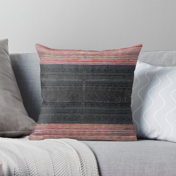 Traditional Oriental Moroccan Style Artwork Throw Pillow