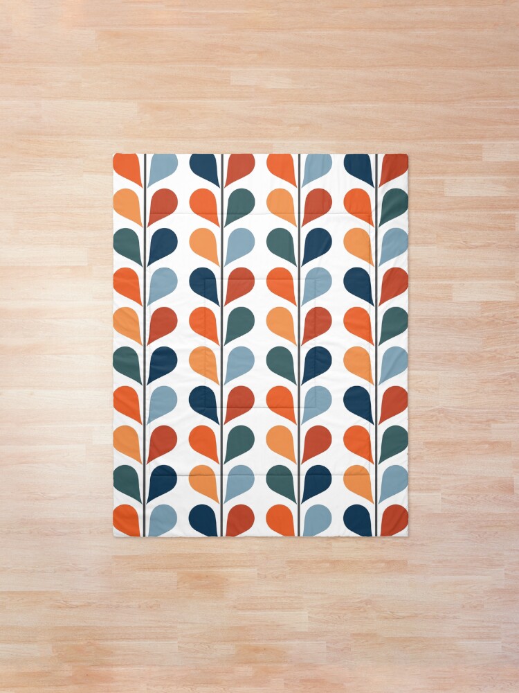 Alternate view of Retro style leaves pattern Comforter