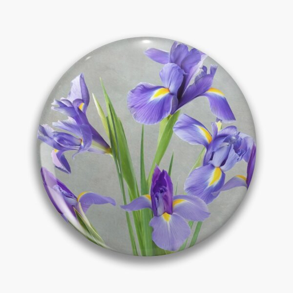 Artikelvorschau, Ein Bündel von Purple Iris entworfen und verkauft von FineArtography.