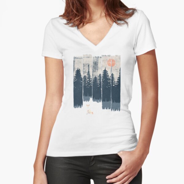 A Fox in the Wild... Fitted V-Neck T-Shirt
