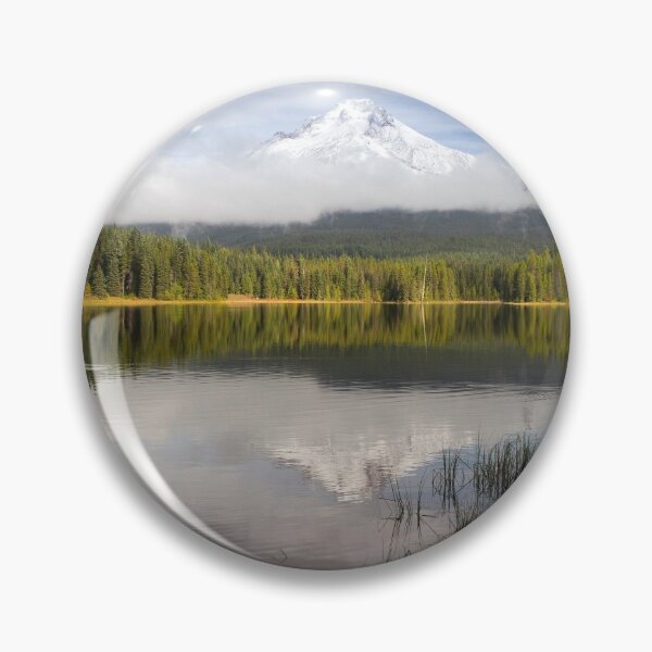 Artikelvorschau, Mt. Haube vom Trillium See, Fall entworfen und verkauft von AvocaSpring.