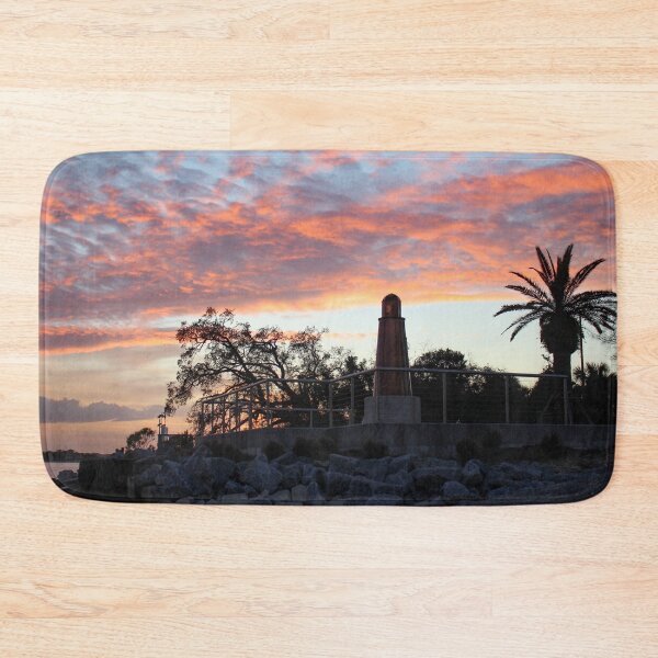 Item preview, El Faro Memorial designed and sold by Bob Hardy.