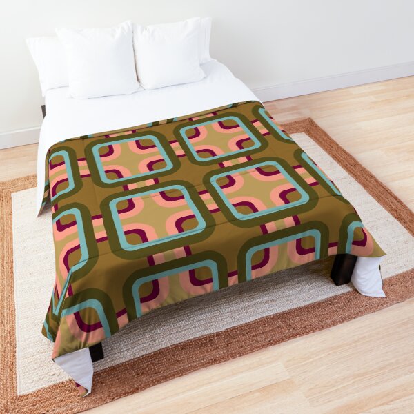 The Gold Room Carpet (The Shining) Comforter