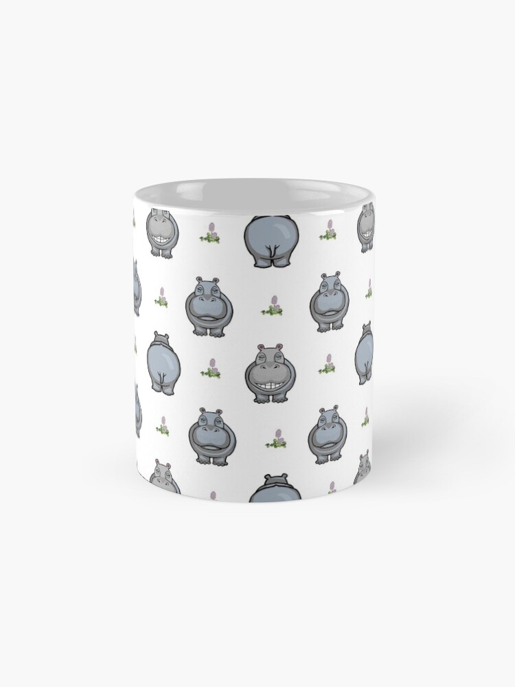 Aperçu 4 sur 6. Mug à café avec l'œuvre Hippopotames, hippopotames, partout créée et vendue par Hippogal.