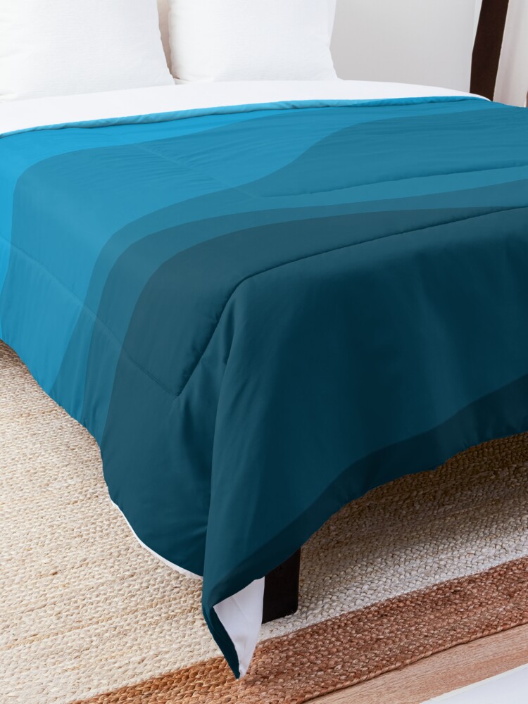 Alternate view of Blue wavy ocean Comforter
