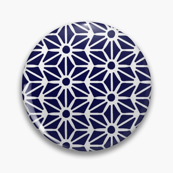 Artikelvorschau, Asanoha Pattern - Weiß auf Marine entworfen und verkauft von Cat Coquillette.